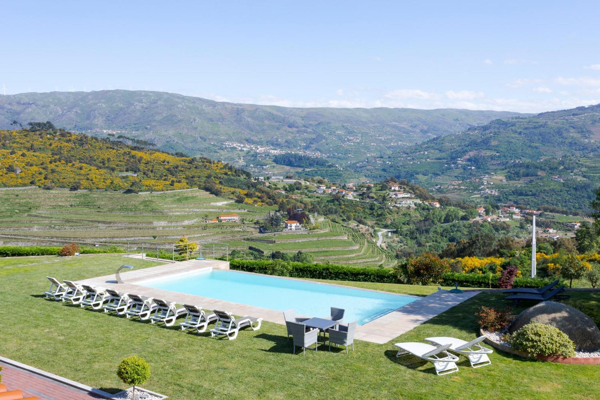 Spacious Villa Pool & Douro View By Host Wise Santa Marinha do Zêzere Dış mekan fotoğraf